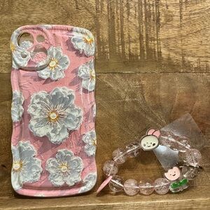 New Floral Pink iPhone 14 Plus Case and Bracelet Set